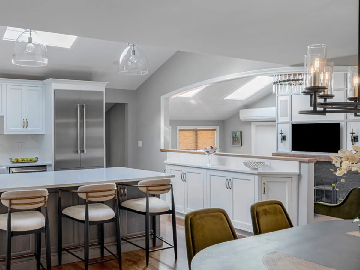 Beautiful Kitchen Design featuring a bright, Boston MetroWest modern transitional kitchen conviniently adjascent to the main living area.